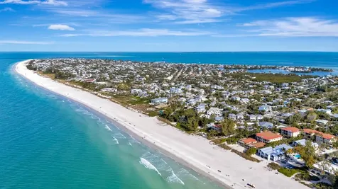 207 75th Street Bradenton Beach FL 34217
