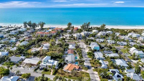 207 75th Street Bradenton Beach FL 34217