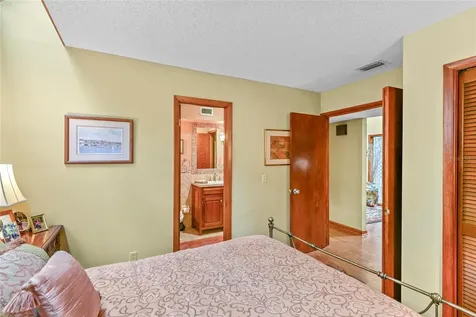 67 Cypress Lane Maitland FL 32751
