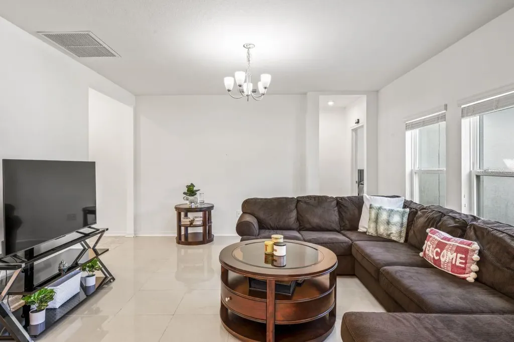 571 Old Windsor Way Spring Hill FL 34609