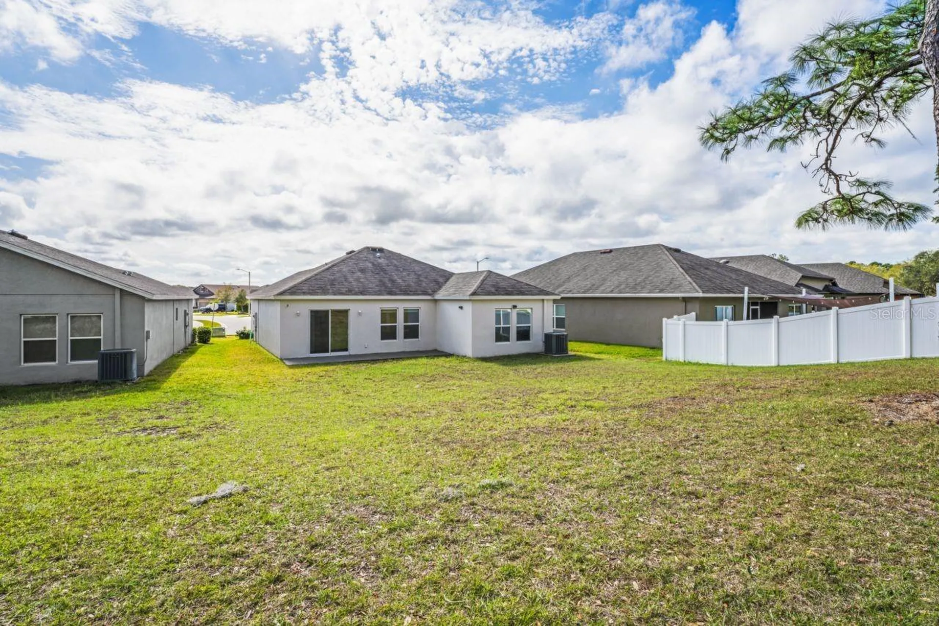 571 Old Windsor Way Spring Hill FL 34609