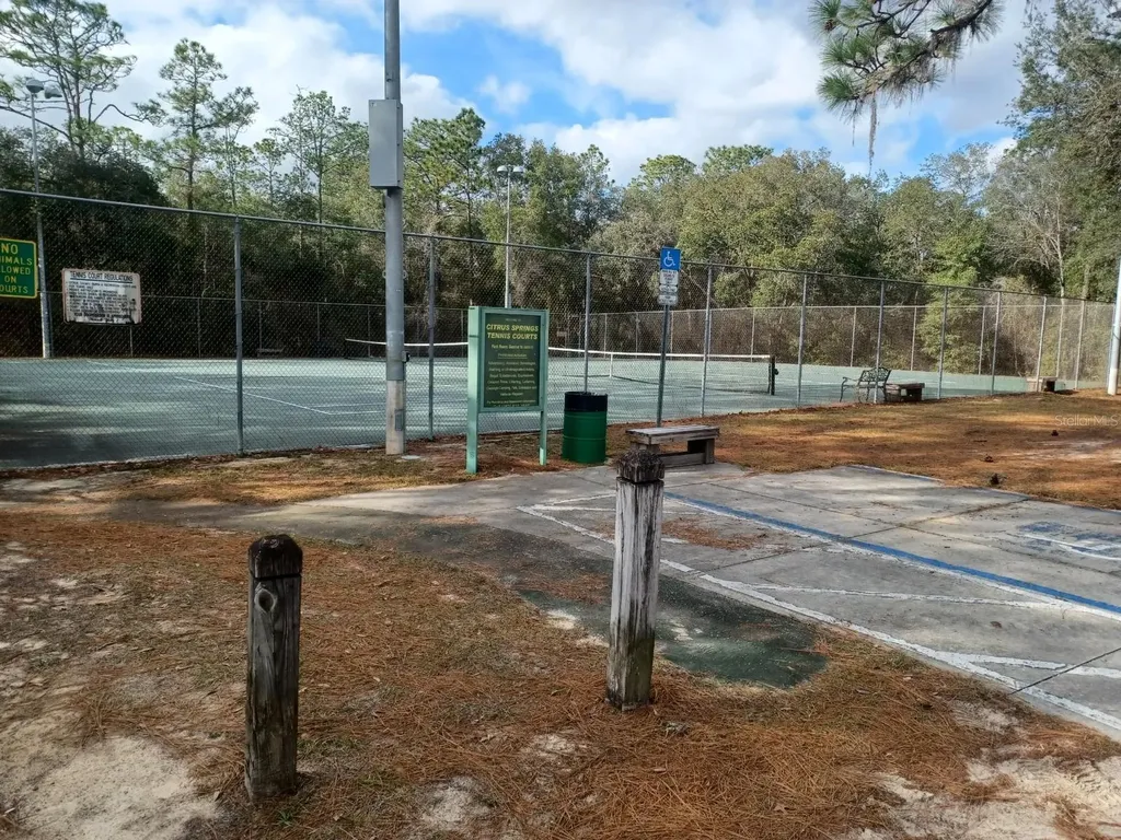 7514 N Voyager Drive Citrus Springs FL 34433