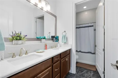 13319 Alderley Drive Orlando FL 32832