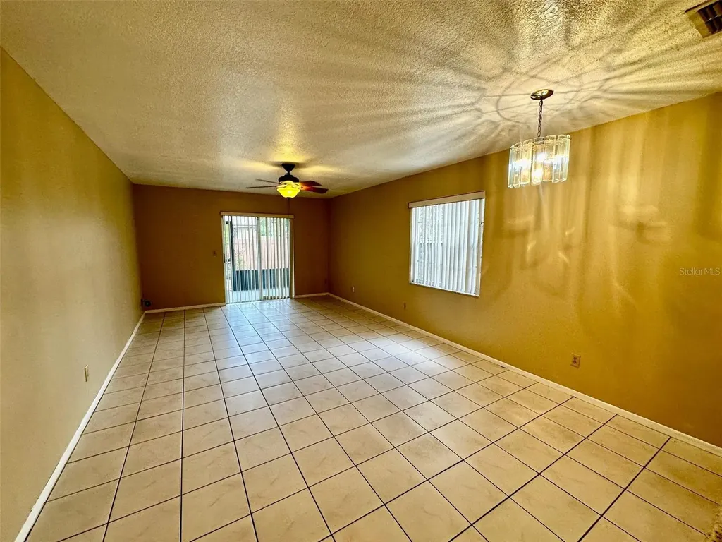 1303 Candlewyck Drive Orlando FL 32807