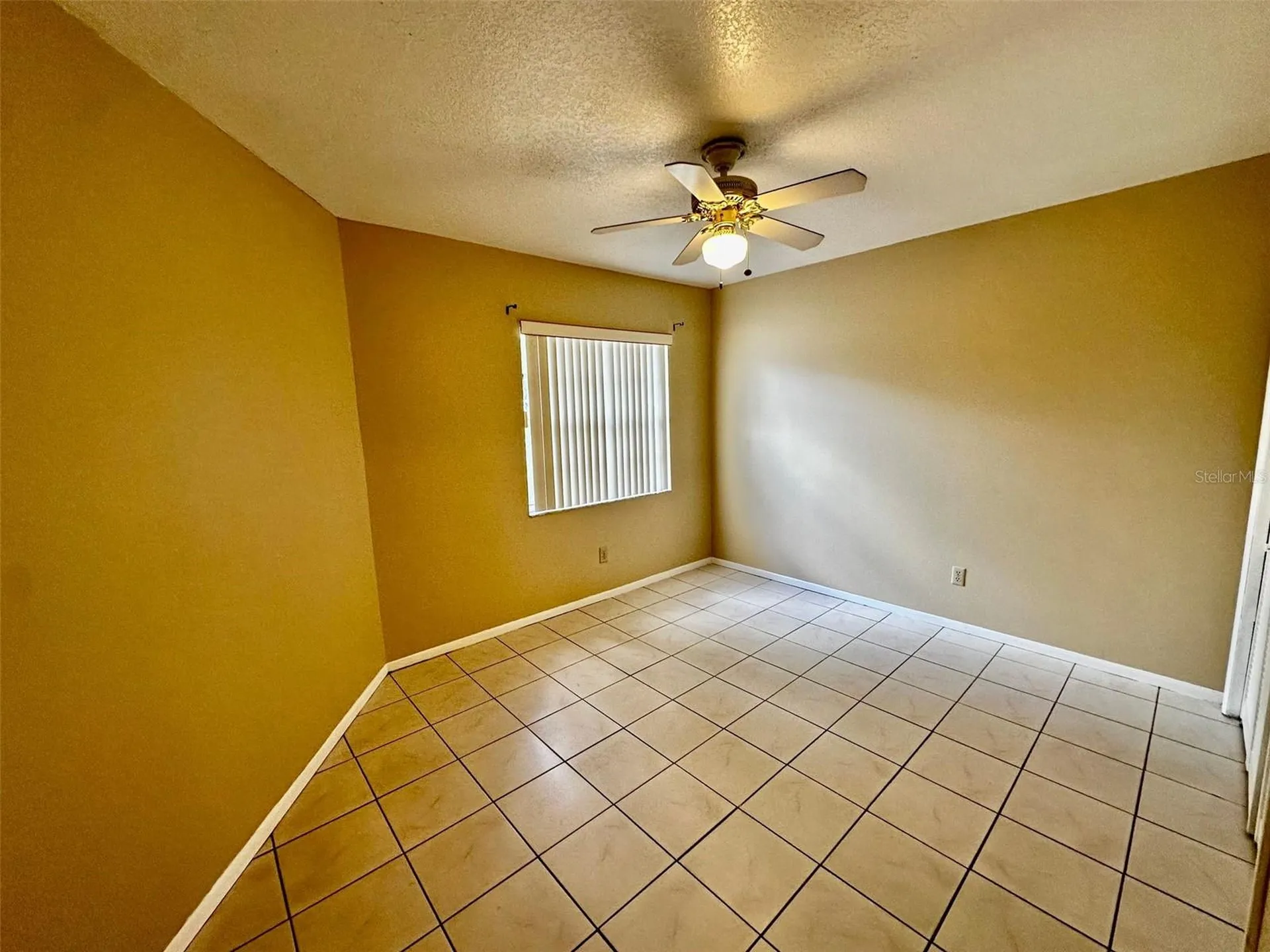 1303 Candlewyck Drive Orlando FL 32807