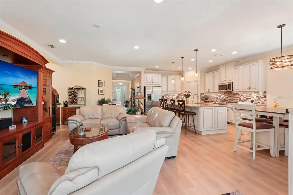 10802 Seasons Way Palmetto FL 34221