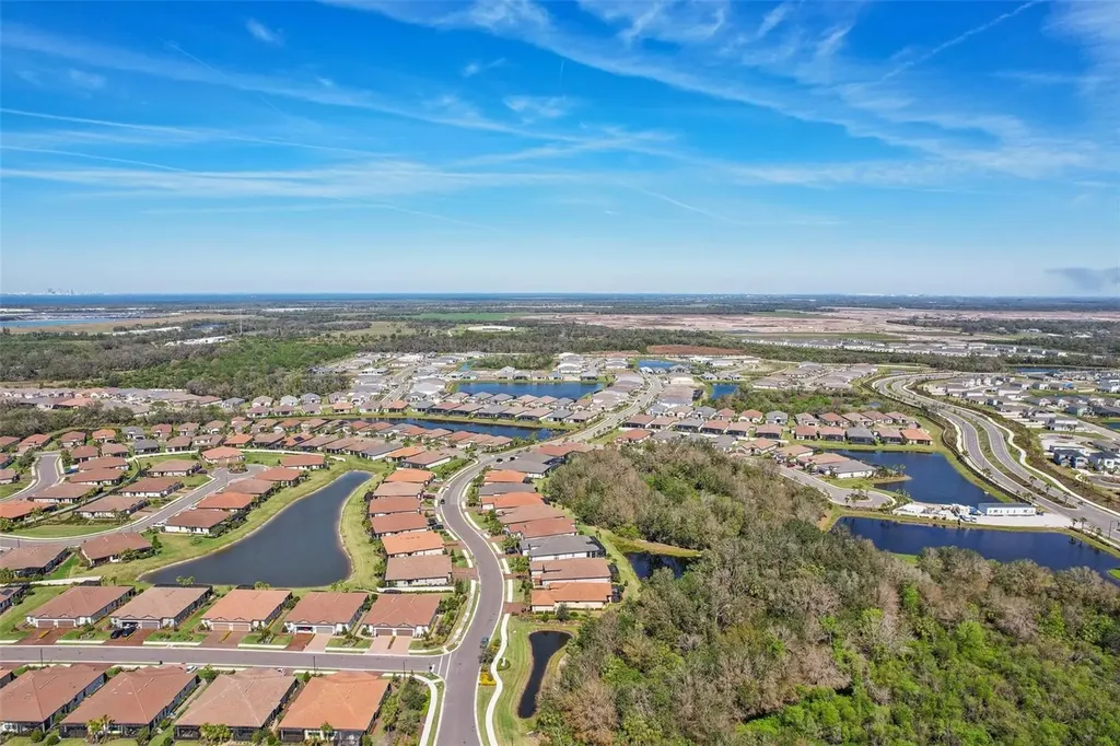 10802 Seasons Way Palmetto FL 34221