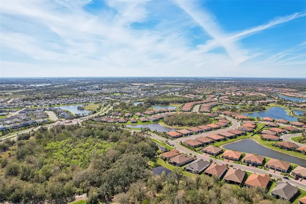 10802 Seasons Way Palmetto FL 34221