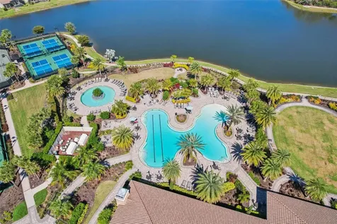 10802 Seasons Way Palmetto FL 34221