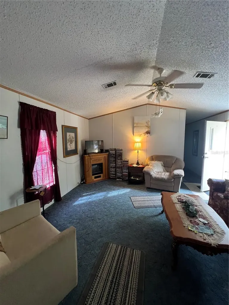 589 SW Cumorah Hill Street Fort White FL 32038