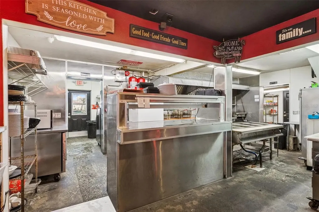 3170 Us Highway 441/27 Fruitland Park FL 34731