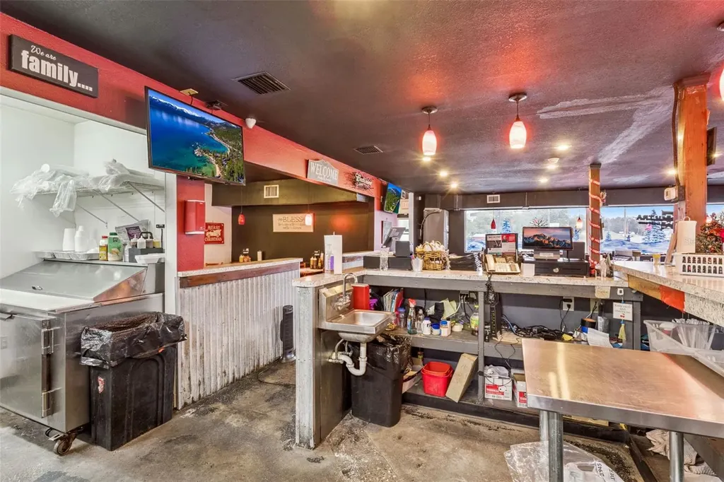 3170 Us Highway 441/27 Fruitland Park FL 34731