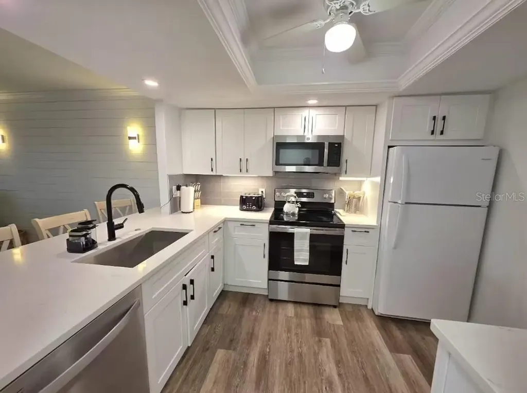 3700 Beneva Road Sarasota FL 34232