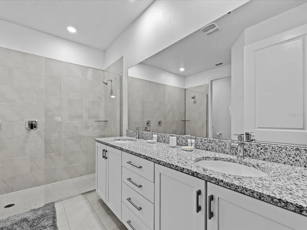 832 Desert Mountain Court Reunion FL 34747