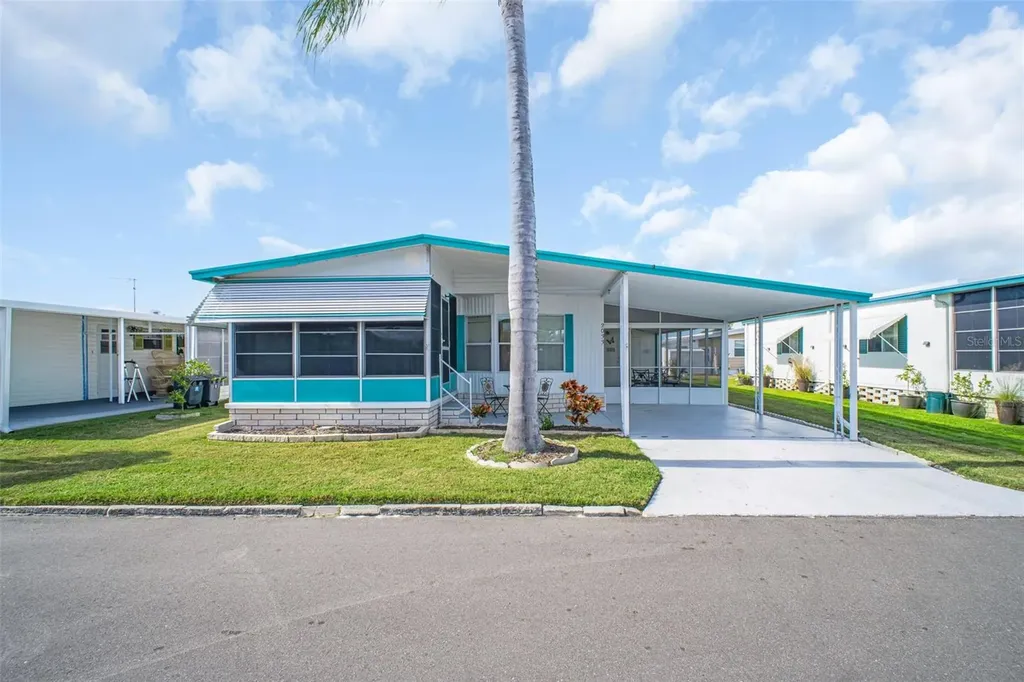 2033 Maui Drive Holiday FL 34691