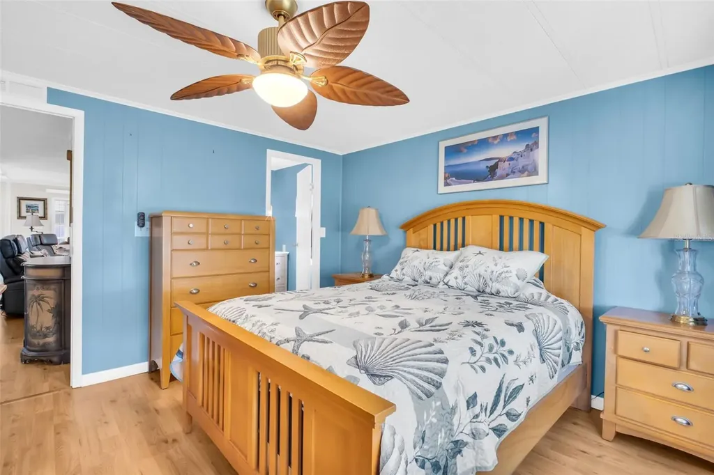 2033 Maui Drive Holiday FL 34691