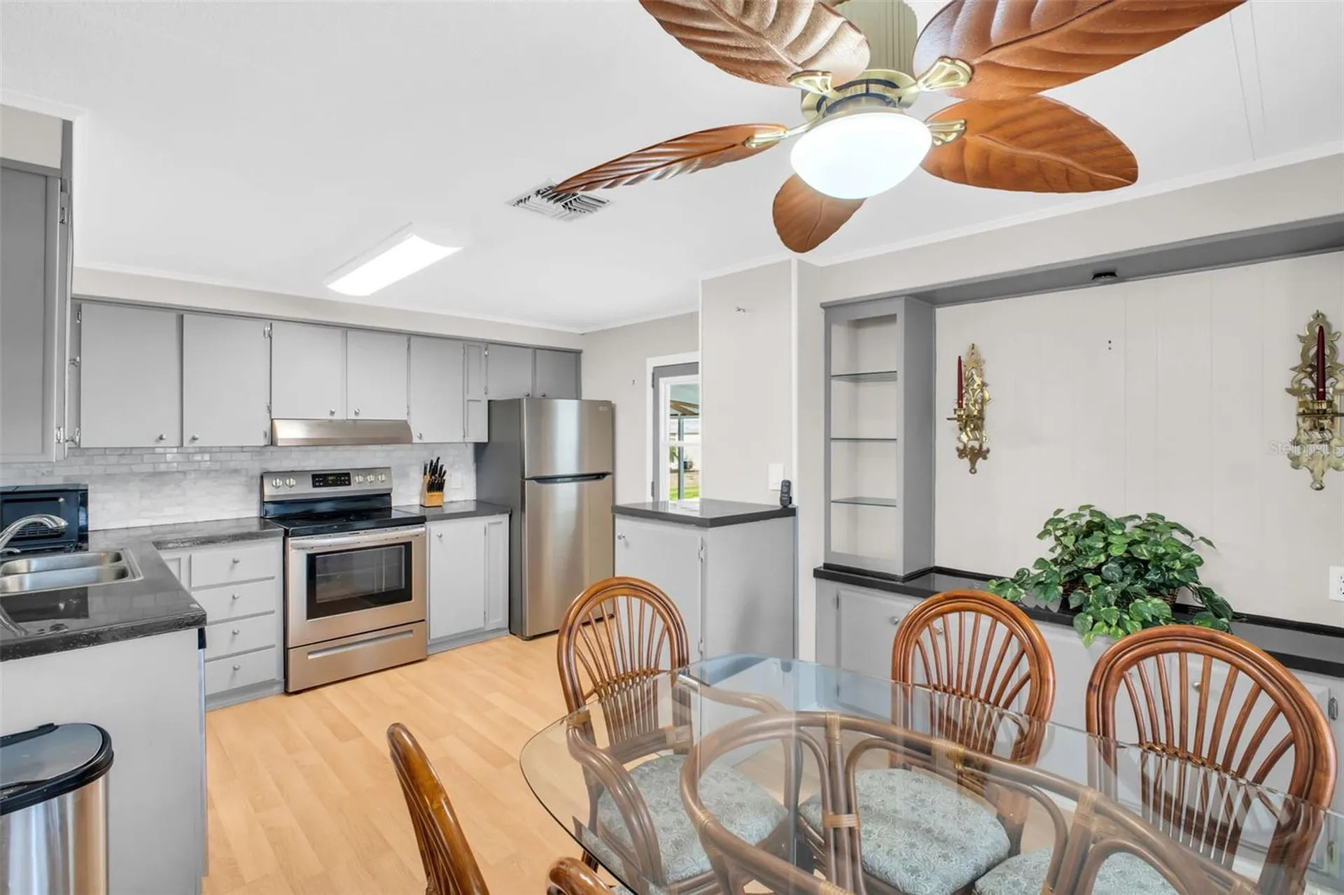 2033 Maui Drive Holiday FL 34691