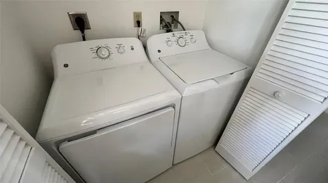 10548 86th Avenue N Seminole FL 33772