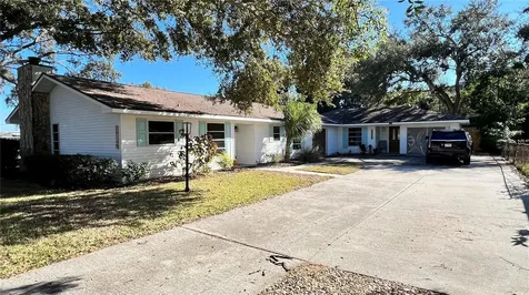10548 86th Avenue N Seminole FL 33772