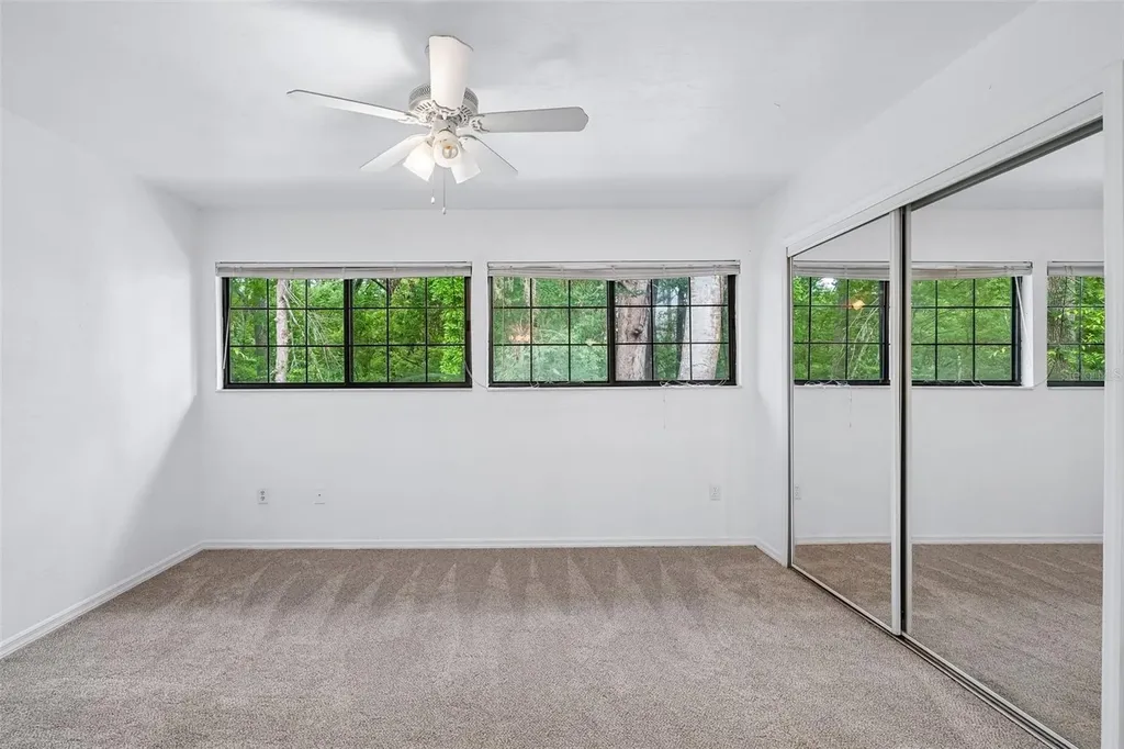 5606 SW 8th Place Gainesville FL 32607