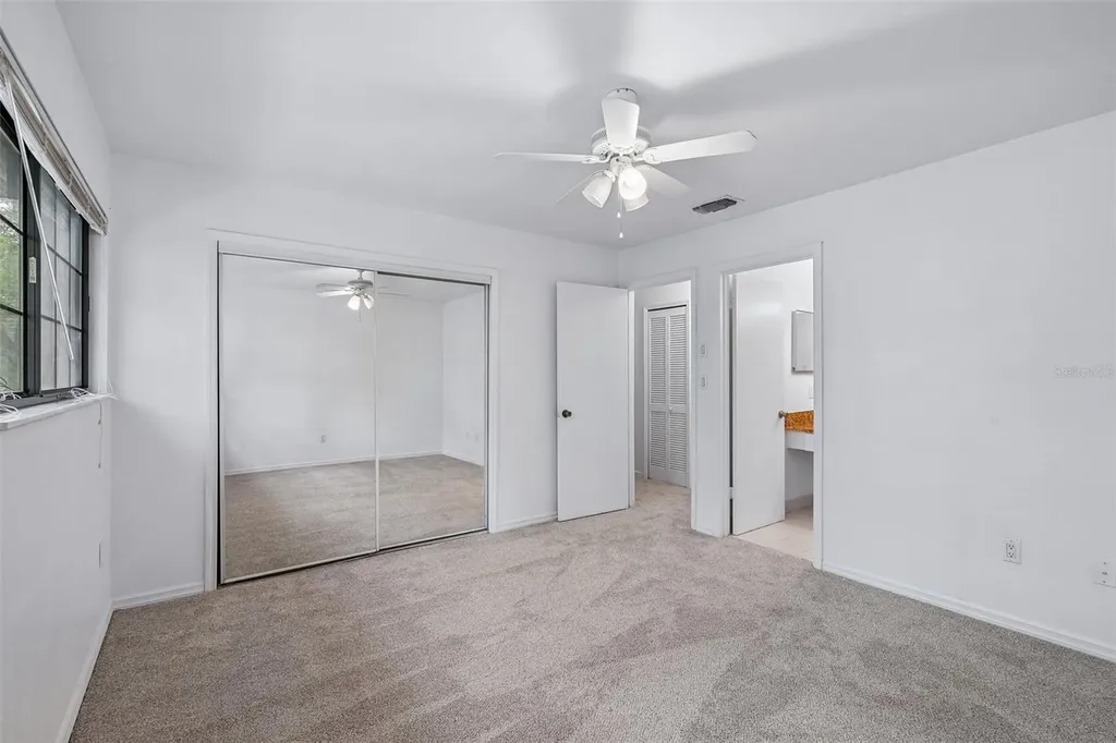 5606 SW 8th Place Gainesville FL 32607