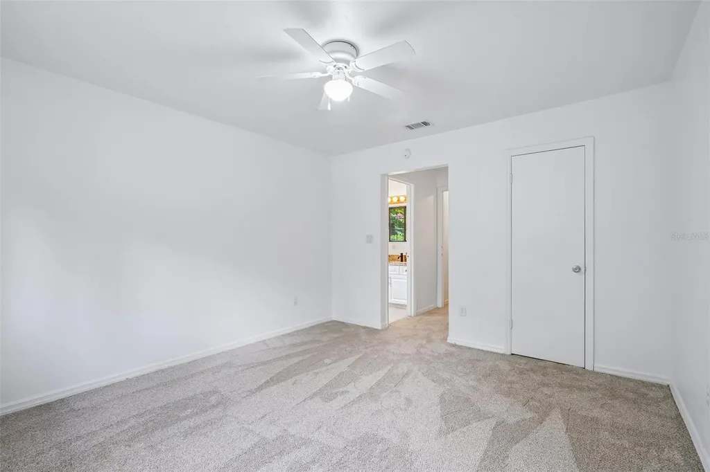 5606 SW 8th Place Gainesville FL 32607