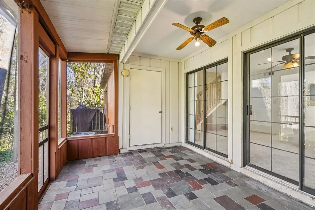 5606 SW 8th Place Gainesville FL 32607