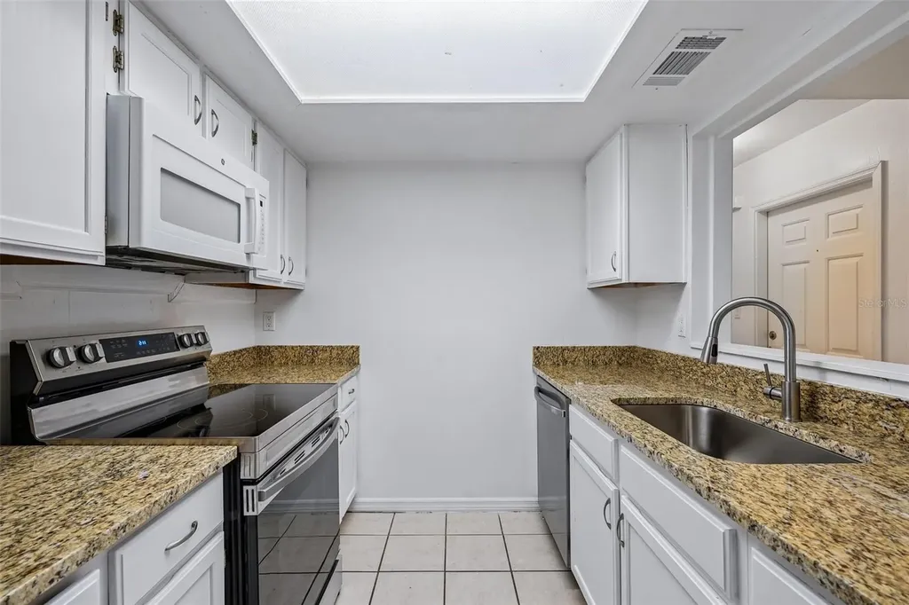 5606 SW 8th Place Gainesville FL 32607