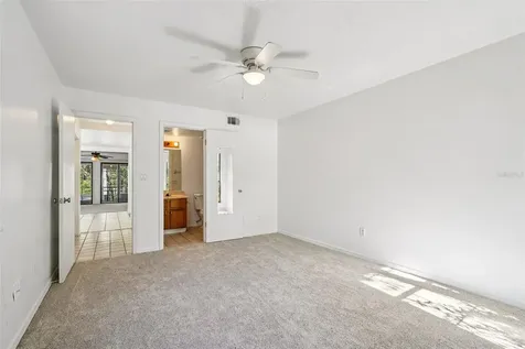 5606 SW 8th Place Gainesville FL 32607