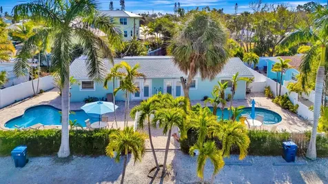 207 75th Street Bradenton Beach FL 34217