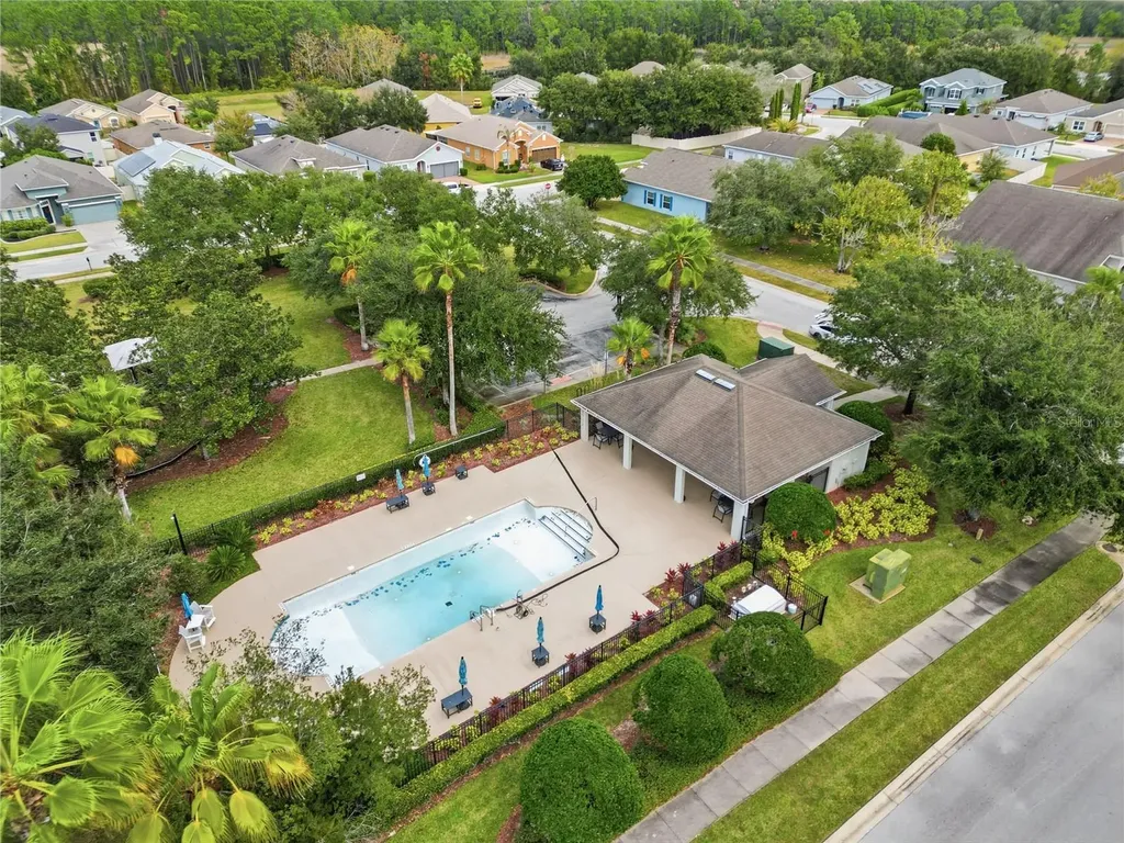 26016 Singing Lark Court Leesburg FL 34748