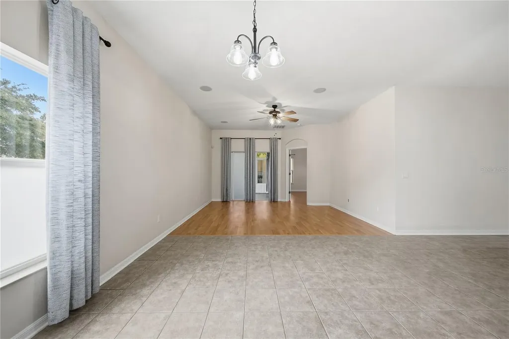 26016 Singing Lark Court Leesburg FL 34748