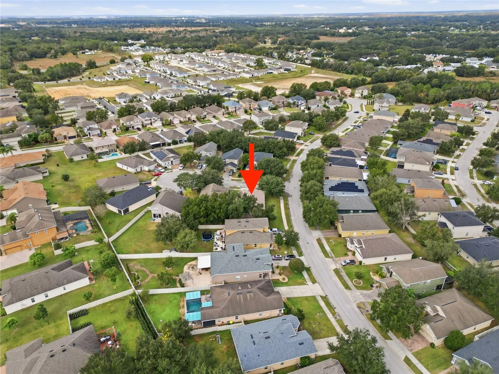 26016 Singing Lark Court Leesburg FL 34748