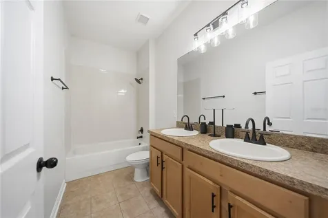 26016 Singing Lark Court Leesburg FL 34748