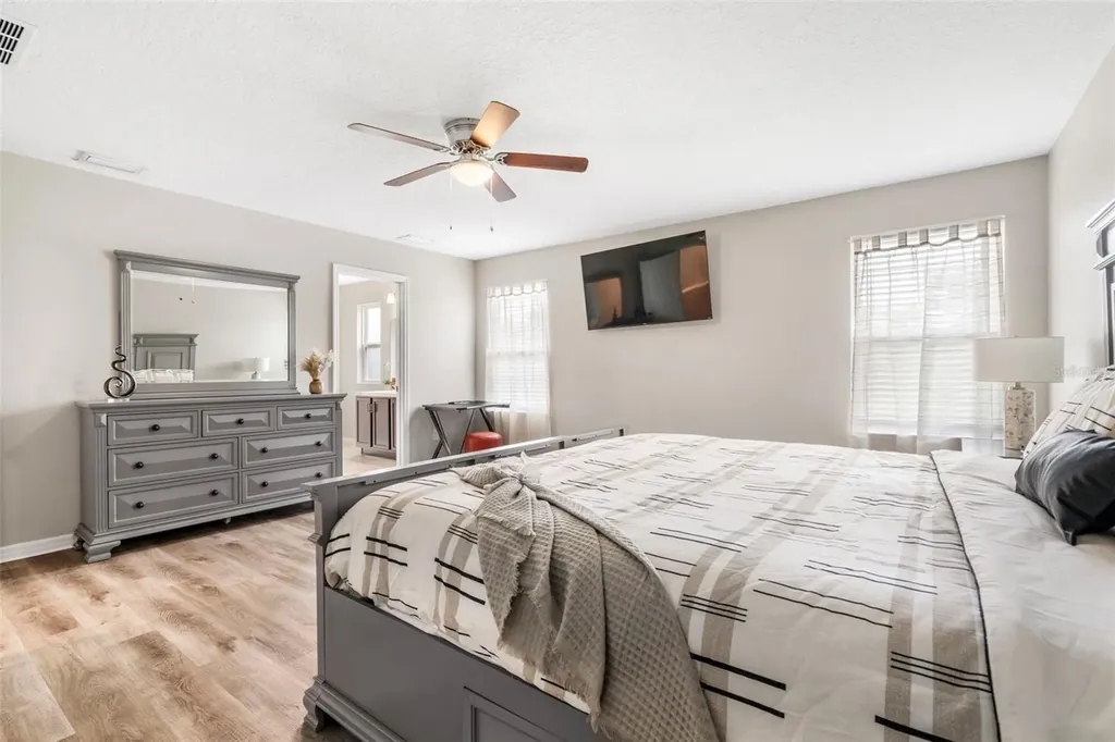 7710 Sunshine Bridge Avenue Gibsonton FL 33534