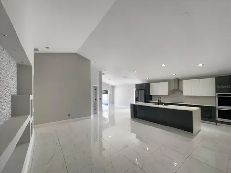 1009 Brayton Lane Davenport FL 33897