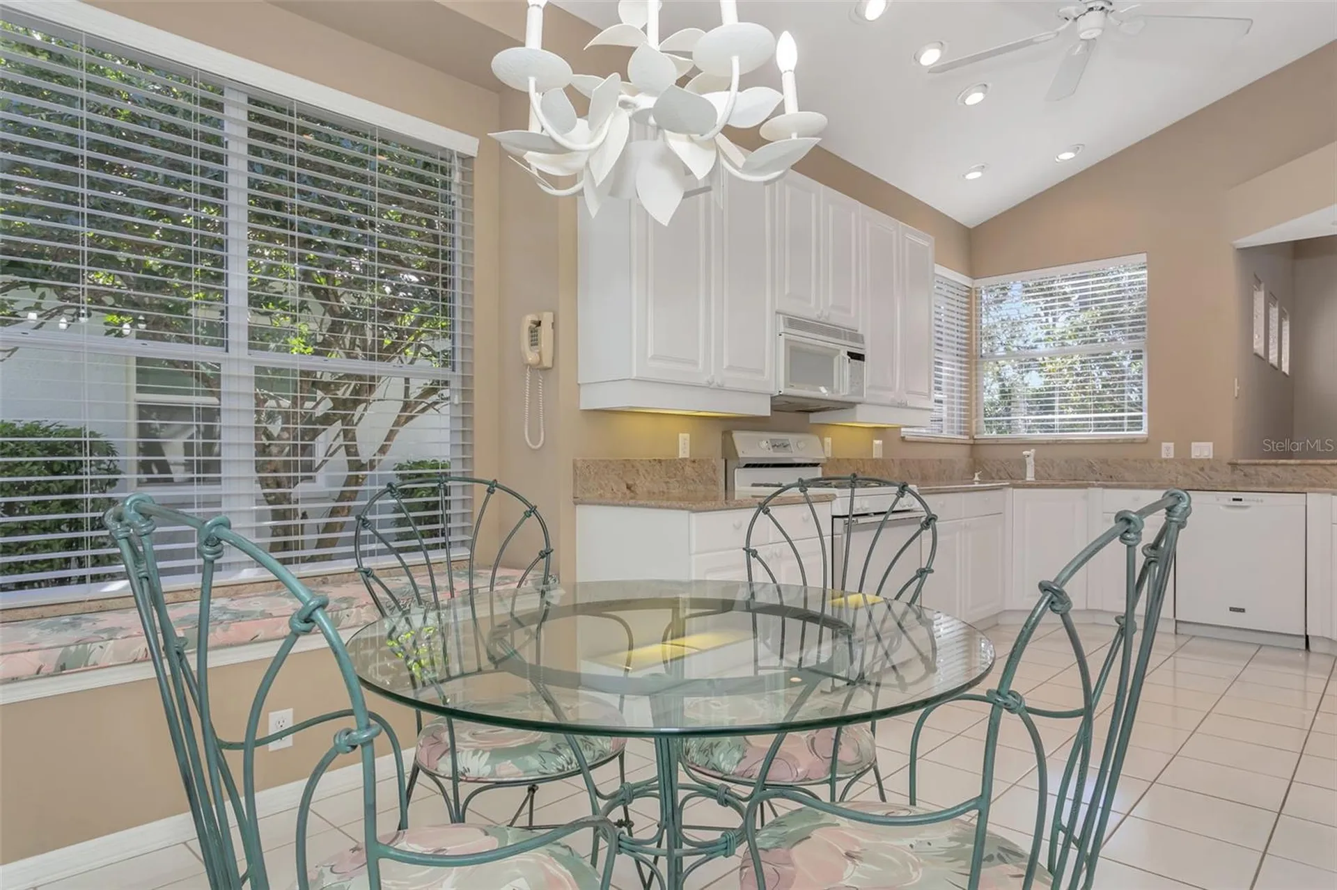 6404 Wentworth Crossing University Park FL 34201