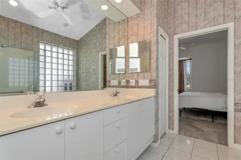 6404 Wentworth Crossing University Park FL 34201