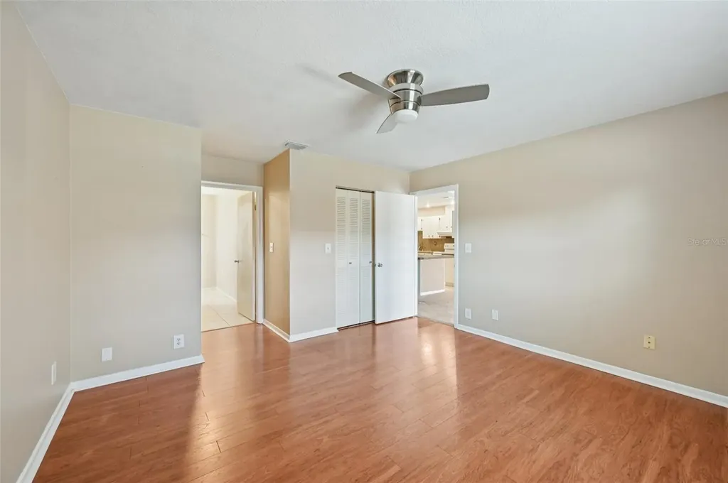 332 Club Manor Drive Sun City Center FL 33573
