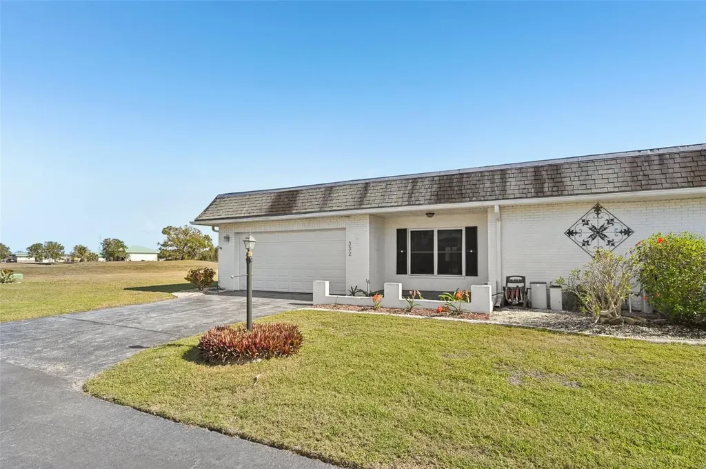 332 Club Manor Drive Sun City Center FL 33573