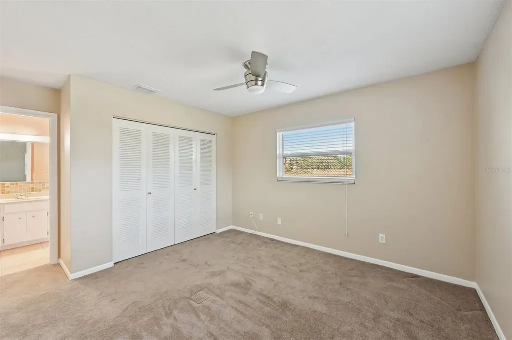 332 Club Manor Drive Sun City Center FL 33573