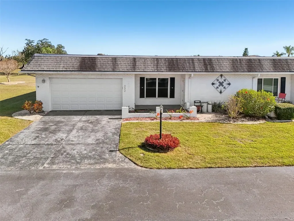 332 Club Manor Drive Sun City Center FL 33573