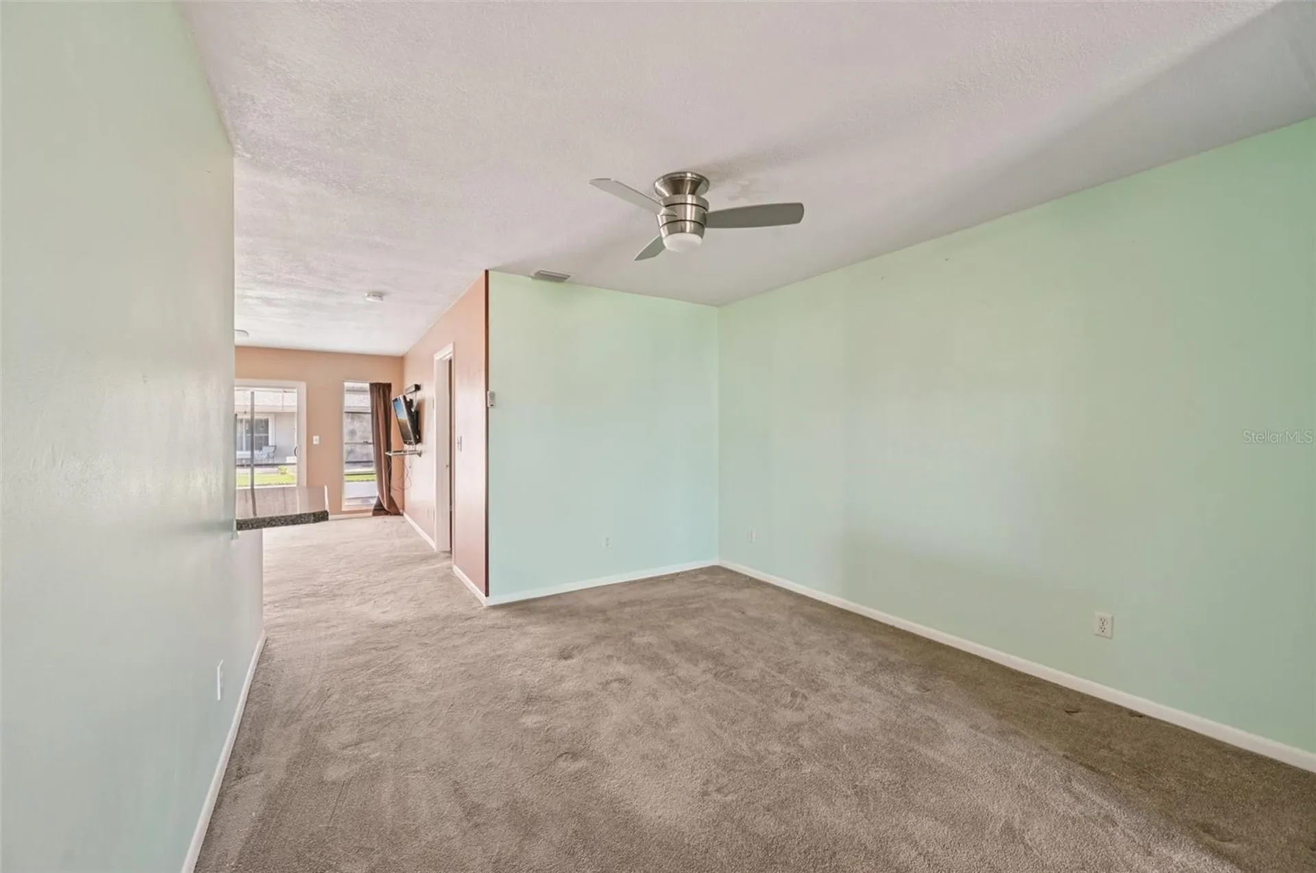332 Club Manor Drive Sun City Center FL 33573