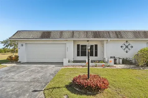 332 Club Manor Drive Sun City Center FL 33573