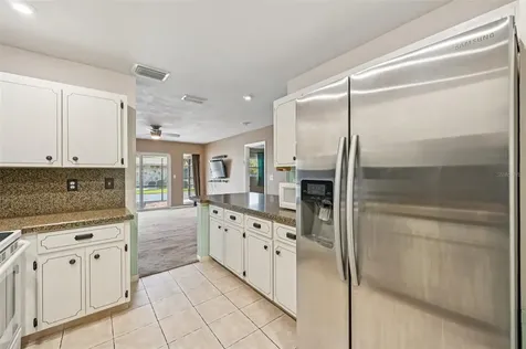 332 Club Manor Drive Sun City Center FL 33573