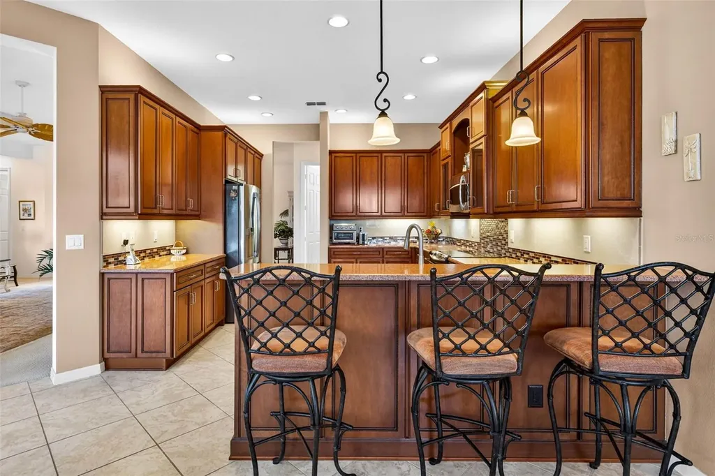 16251 Diamond Bay Drive Wimauma FL 33598