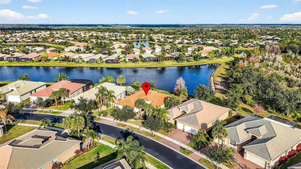 16251 Diamond Bay Drive Wimauma FL 33598