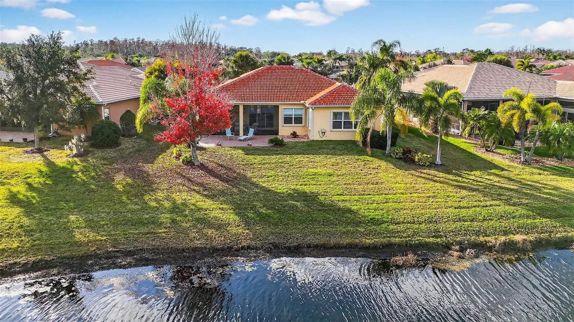 16251 Diamond Bay Drive Wimauma FL 33598