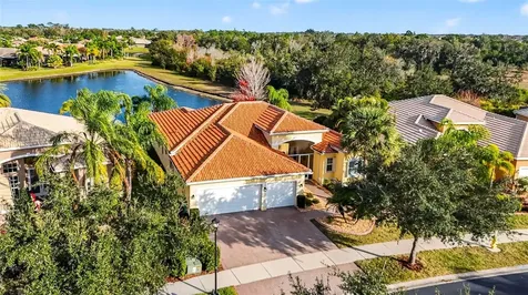 16251 Diamond Bay Drive Wimauma FL 33598