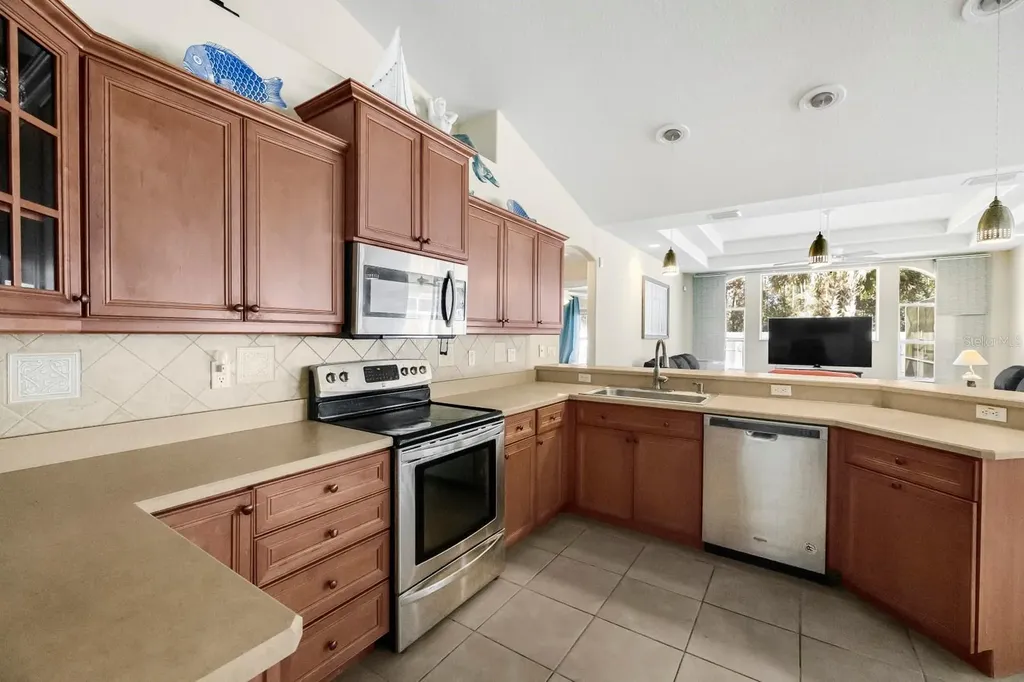 24 Regency Drive Palm Coast FL 32164